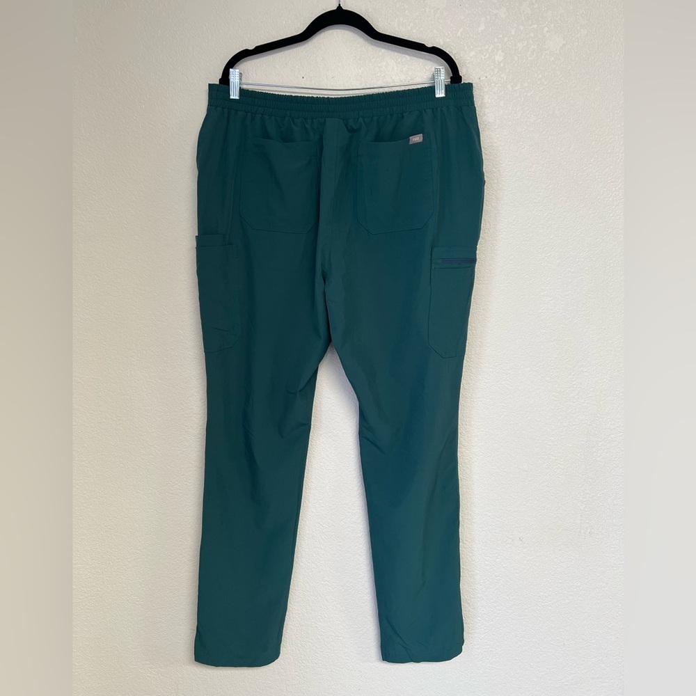 FIGS Technical Collection Scrub Pants Teal Green Elastic Drawstring Medical XL/T - Picture 5 of 7